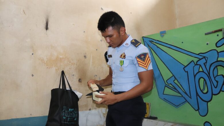 Wujudkan Lapas Bersih dari Barang Terlarang, Lapas Narkotika Karang Intan Laksanakan Razia Insidentil di Blok Hunian
